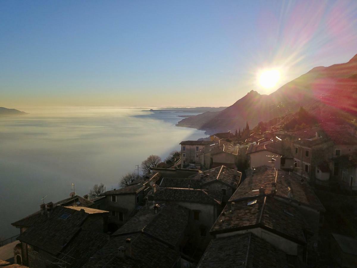 Borgo Al Tempo Perduto Villa Gargnano Exteriör bild