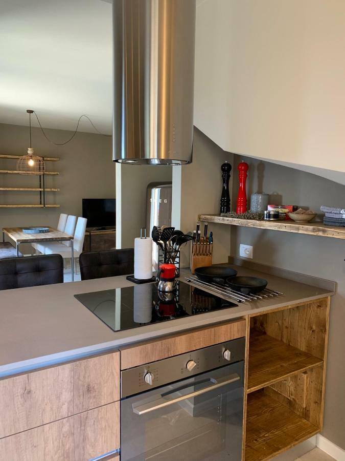 Borgo Al Tempo Perduto Villa Gargnano Exteriör bild