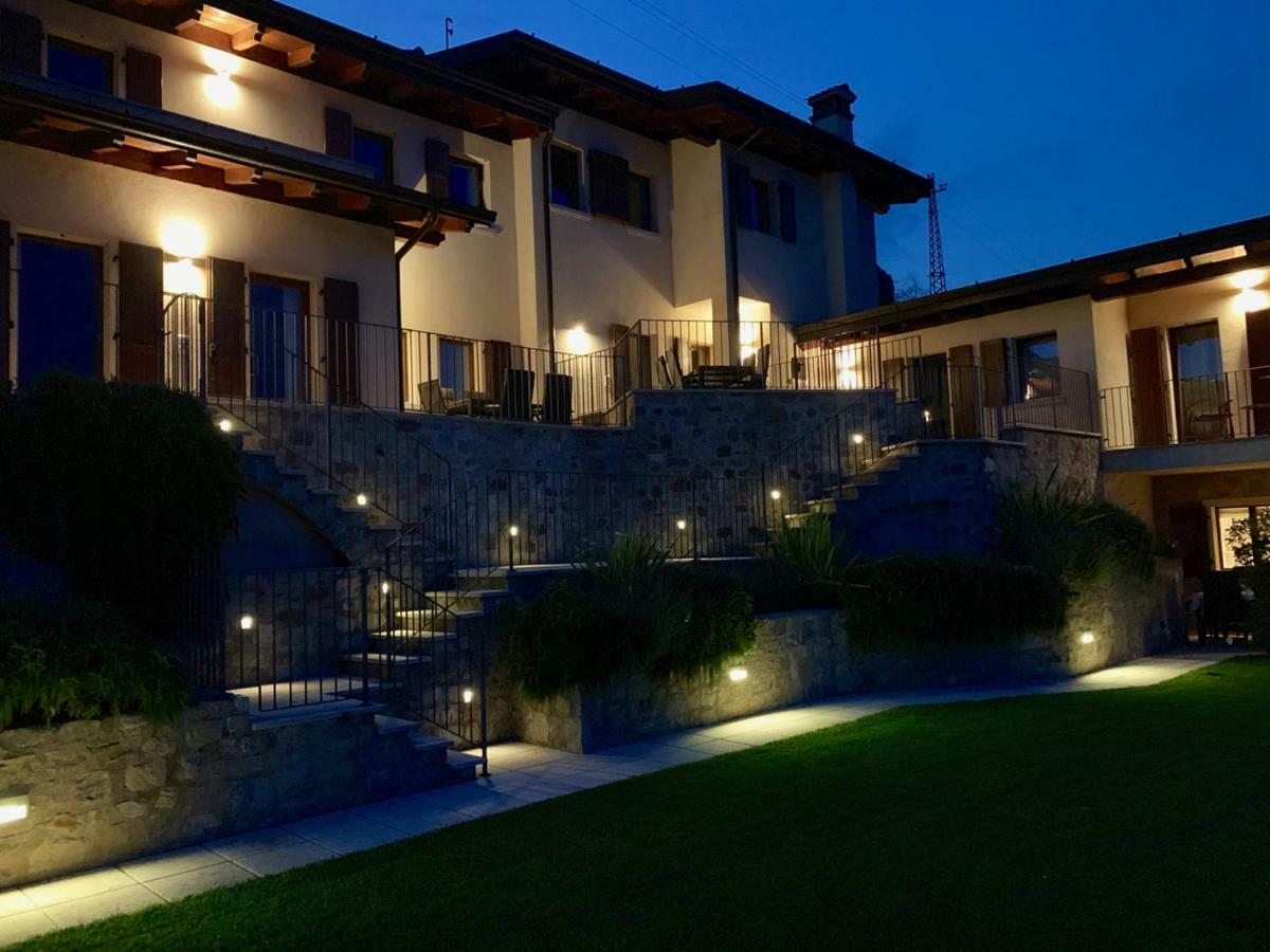 Borgo Al Tempo Perduto Villa Gargnano Exteriör bild
